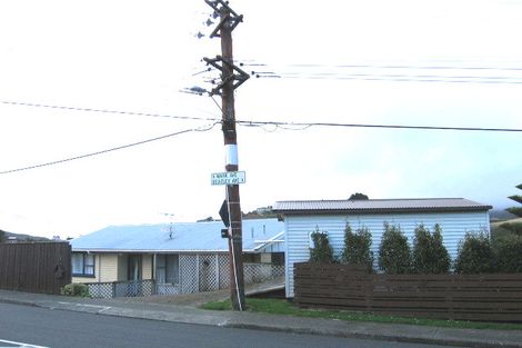 Photo of property in 2 Mark Avenue, Paparangi, Wellington, 6037