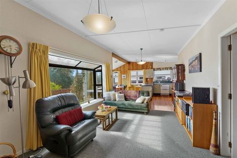Photo of property in 6 William Street, Waikanae Beach, Waikanae, 5036