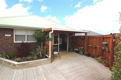 Photo of property in 2/109b Tedder Avenue, North New Brighton, Christchurch, 8083