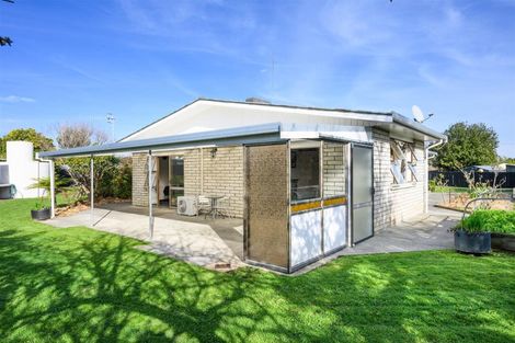 Photo of property in 6 Flower Street, Bulls, 4818