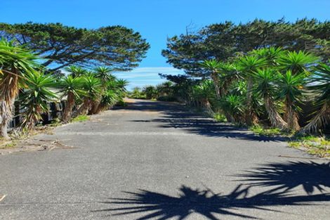 Photo of property in 11b Centreway Road, Port Waikato, 2695