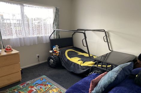 Photo of property in 1/62 Redcrest Avenue, Red Hill, Papakura, 2110