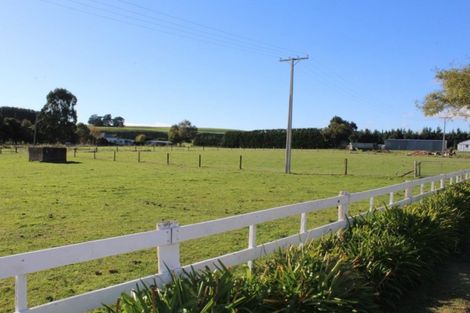 Photo of property in 183 Cowper Road, Dannevirke, 4976