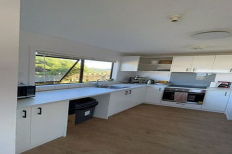 Photo of property in 16b Jasmine Grove, Maungaraki, Lower Hutt, 5010