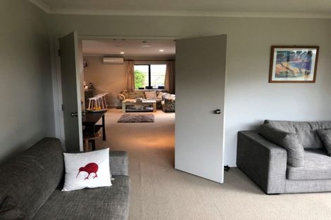 Photo of property in 22 Tuihana Drive, Papamoa Beach, Papamoa, 3118