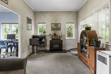 Photo of property in 93 Lynwood Road, New Lynn, Auckland, 0600