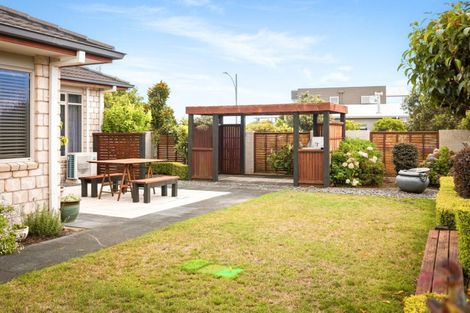 Photo of property in 557 Gloucester Road, Papamoa Beach, Papamoa, 3118