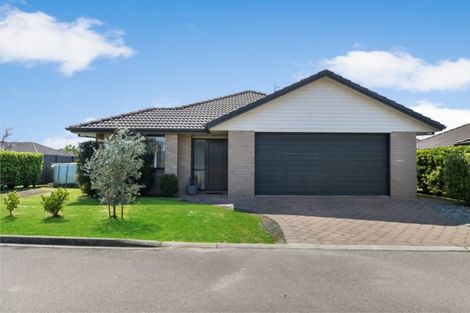 Photo of property in 1 Malta Crescent, Katikati, 3129
