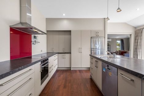 Photo of property in 2 Woodstock Place, Stoke, Nelson, 7011