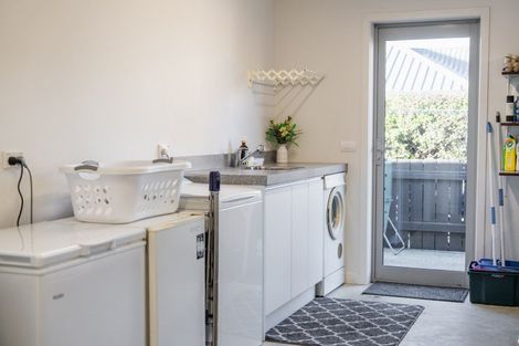 Photo of property in 9a Windsor Place, Mosgiel, 9024