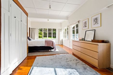 Photo of property in 71 Coulter Road, Henderson Valley, Auckland, 0614