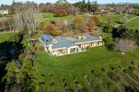 Photo of property in 32 Gladstone Road, Hadlow, Timaru, 7974