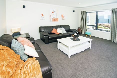 Photo of property in 11 Mervyn Brown Place, Solway, Masterton, 5810