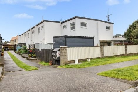 Photo of property in 7/20 Miro Street, Mount Maunganui, 3116