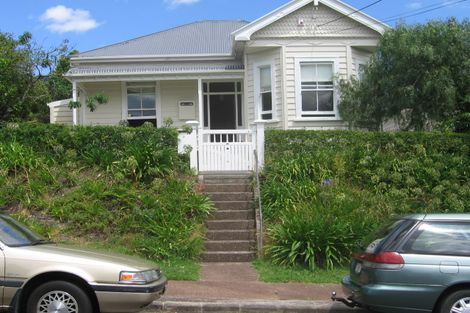 Photo of property in 9 Saint Leonards Road, Devonport, Auckland, 0624