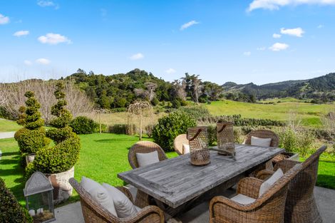 Photo of property in 395a Matakana Valley Road, Matakana, Warkworth, 0985