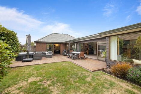Photo of property in 60 Prestons Road, Redwood, Christchurch, 8051