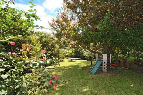 Photo of property in 71a Park Rise, Campbells Bay, Auckland, 0630
