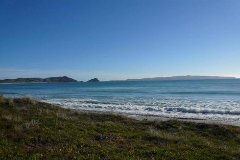 Photo of property in 16 Thompson Place, Opito Bay, Whitianga, 3592