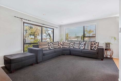 Photo of property in 7 Lyren Place, Half Moon Bay, Auckland, 2012