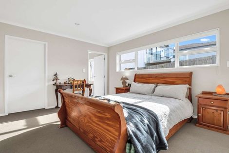 Photo of property in 32 Keepers Drive, Gulf Harbour, Whangaparaoa, 0930