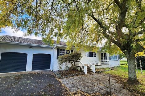 Photo of property in 415 Te Kowhai Road, Burbush, Hamilton, 3288