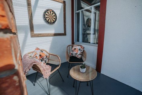 Photo of property in 6 Johnson Street, Milton, 9220