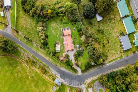 Photo of property in 100 Conway Road, Eltham, 4322