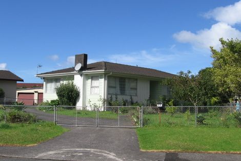 Photo of property in 64 Riverpark Crescent, Henderson, Auckland, 0610
