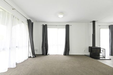 Photo of property in 44 Ramsey Crescent, Flaxmere, Hastings, 4120