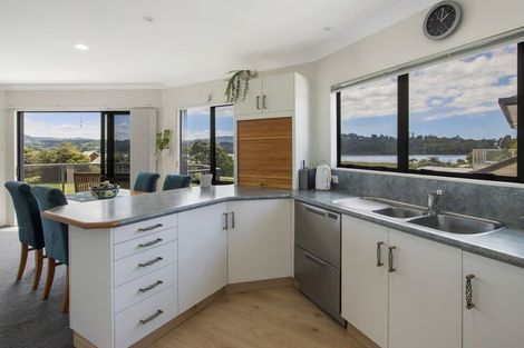 Photo of property in 12 Belmont Rise, Katikati, 3129