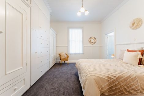 Photo of property in 30 Hobson Street, Saint Clair, Dunedin, 9012