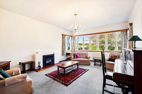 Photo of property in 11 Coleman Terrace, Hospital Hill, Napier, 4110