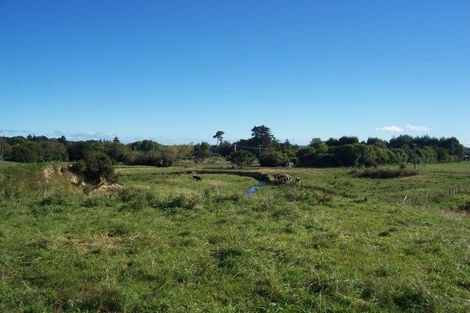 Photo of property in 14 Mountain View Drive, Manakau, 5583