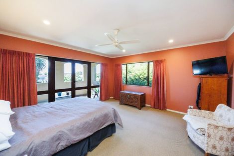Photo of property in 232 Park Road, Hokowhitu, Palmerston North, 4410
