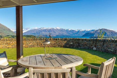 Photo of property in 76 West Meadows Drive, Wanaka, 9305