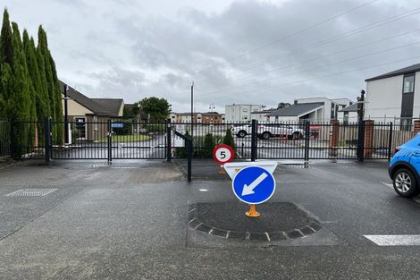 Photo of property in St Claire Village, 228/172 Mcleod Road, Te Atatu South, Auckland, 0610