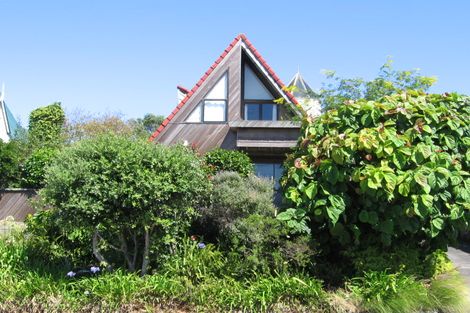 Photo of property in 1/130 Beach Road, Castor Bay, Auckland, 0620