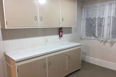 Photo of property in 74 Methuen Road, New Windsor, Auckland, 0600