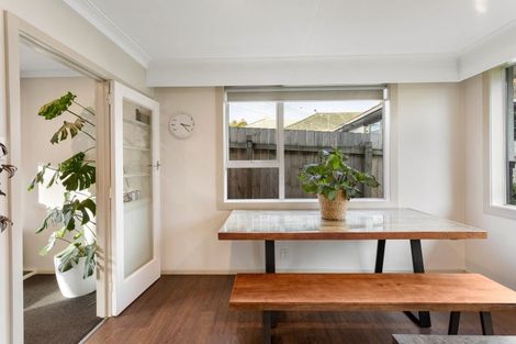 Photo of property in 12 Waldron Crescent, Green Island, Dunedin, 9018