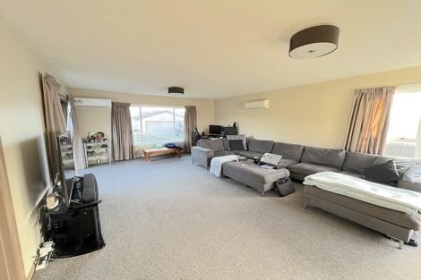 Photo of property in 4 Oriana Crescent, Hornby, Christchurch, 8042