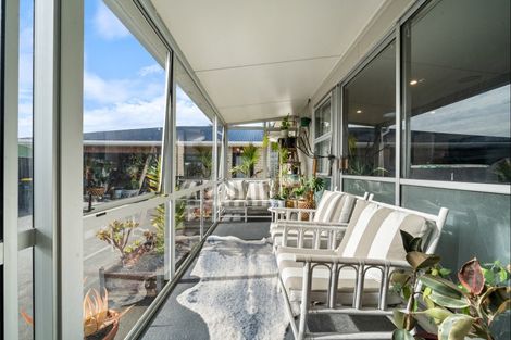 Photo of property in 33e Sanders Avenue, Westown, New Plymouth, 4310