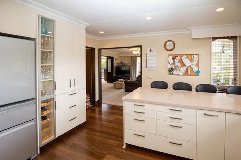 Photo of property in 77 Glenross Street, Glenross, Dunedin, 9011