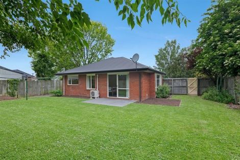 Photo of property in 4 Magnolia Lane, St Albans, Christchurch, 8052
