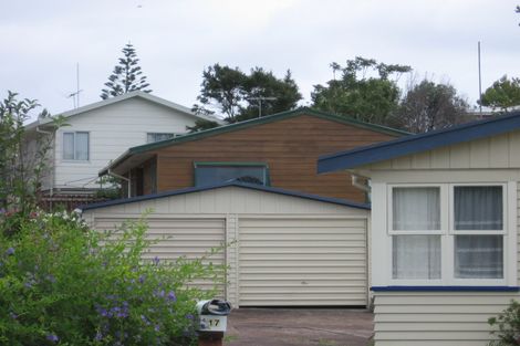 Photo of property in 17 O'donn Avenue, Beach Haven, Auckland, 0626
