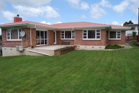 Photo of property in 23 Bellevue Avenue, Wellsford, 0900