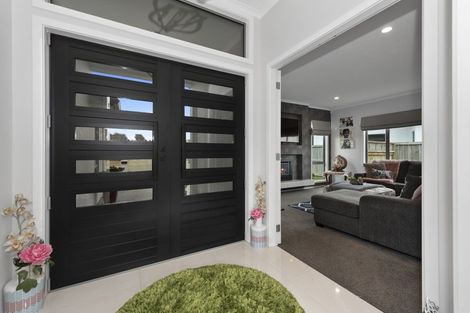 Photo of property in 9 Santiago Place, Flagstaff, Hamilton, 3210