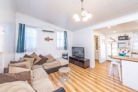 Photo of property in 57 Niblett Street, Whanganui, 4500