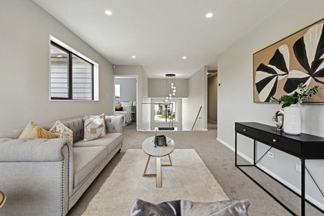 Photo of property in 15 Bela Vista Boulevard, Swanson, Auckland, 0614