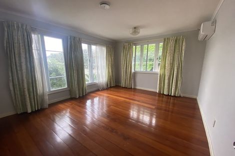 Photo of property in 54 Hayr Road, Three Kings, Auckland, 1042